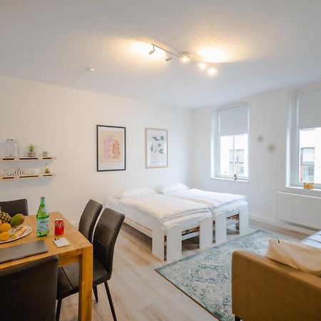 Ferienwohnung Laura In Gera Fuer Bis Zu 4 Personen - Neu Renoviert Экстерьер фото