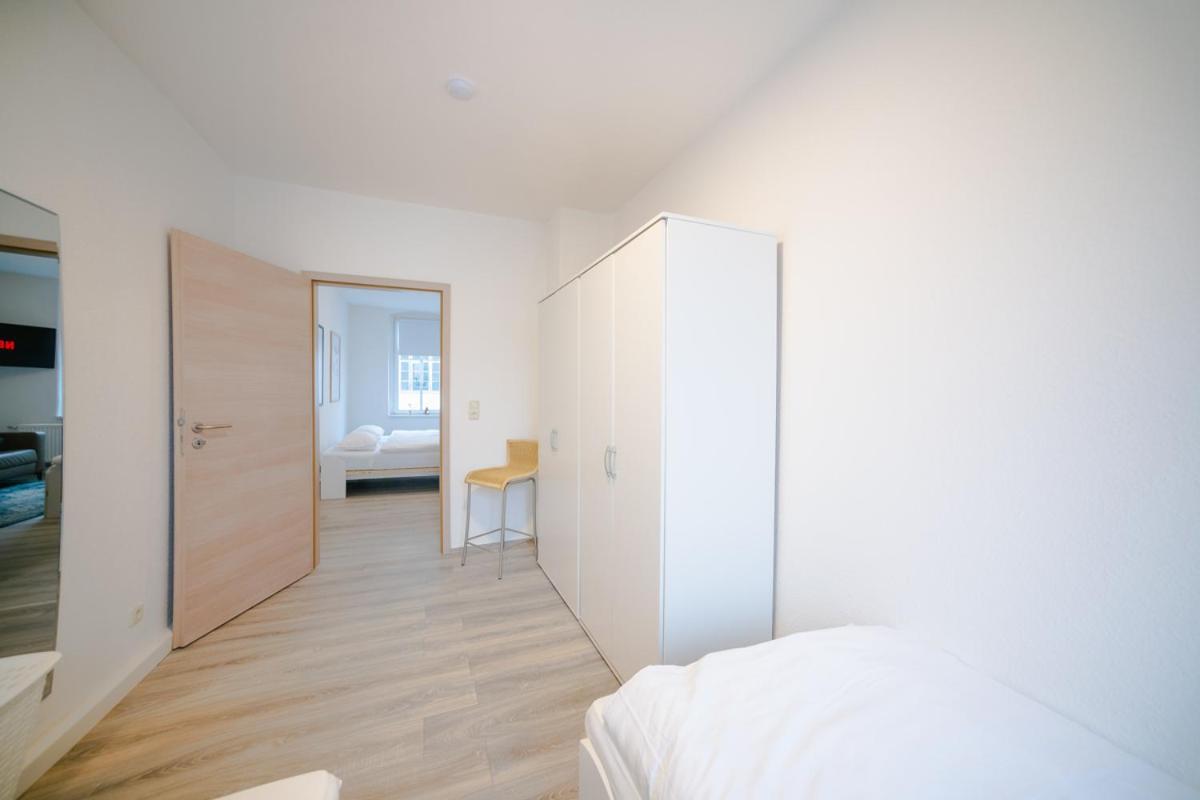 Ferienwohnung Laura In Gera Fuer Bis Zu 4 Personen - Neu Renoviert Экстерьер фото