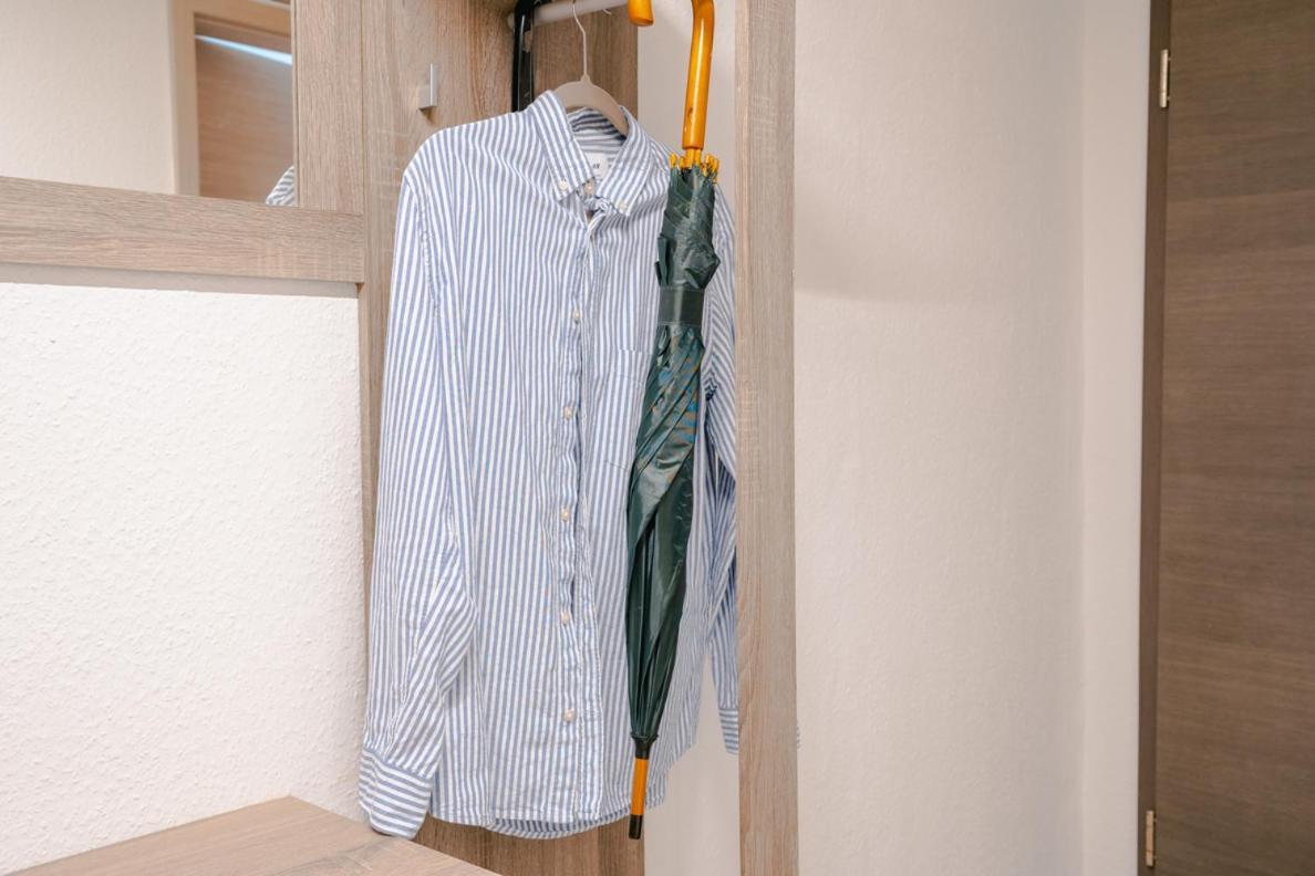 Ferienwohnung Laura In Gera Fuer Bis Zu 4 Personen - Neu Renoviert Экстерьер фото